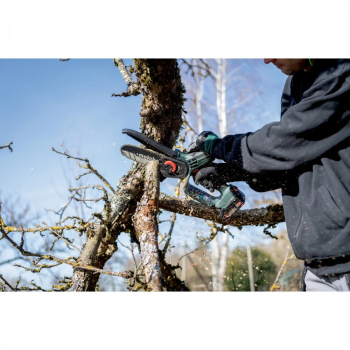 Акумуляторна ланцюгова пила Metabo MS 18 LTX 15 в кейсі (600856840)