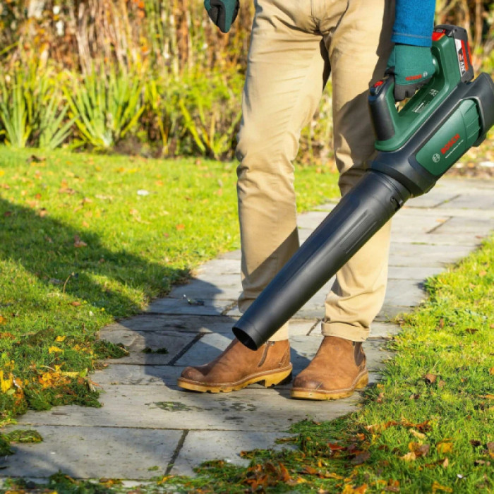 Повітродувка акумуляторна Bosch AdvancedLeafBlower 36V-750 (АКБ і ЗП) (06008C6000)